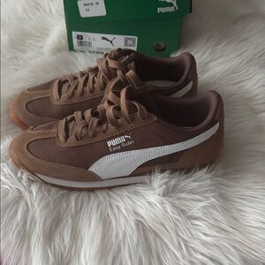 NEW LISTING! Puma Women’s Chocolate Brown Sneakers